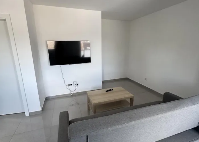 شقة Gm 1 أوختروب